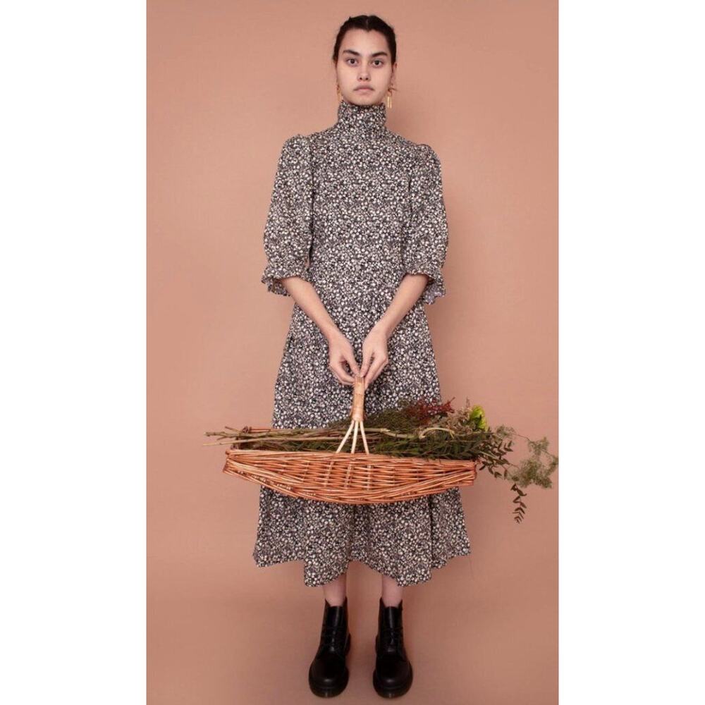 MEADOWS Sz 6 UK 2 US Black White Floral Clematis Dress High Neck Fall 3/4 Sleeve